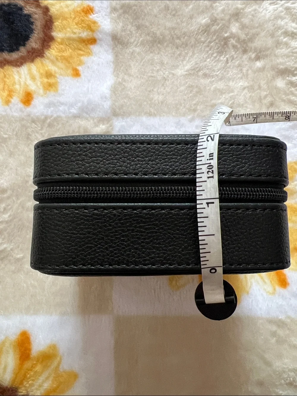 Travel jewelry box